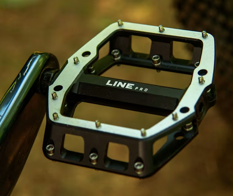 PLATFORMAS FLAT PEDĀĻI